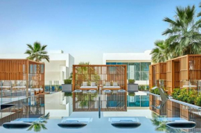 Luxury 2 Bed apartment in Five Palm